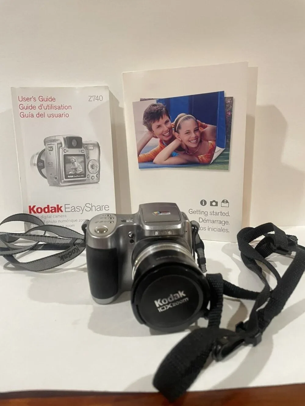 KODAK EasyShare Z740 Digital Photo Camera Bundle 5.0 MP ~ Preowned NOT Tested